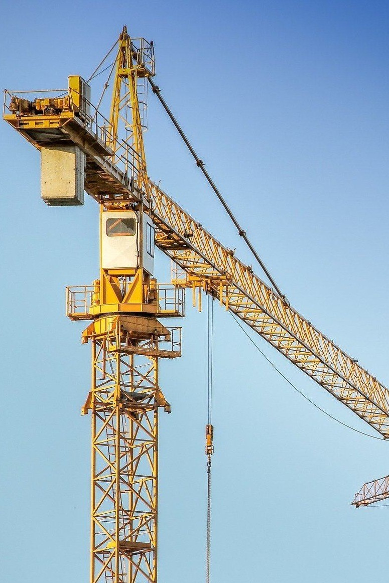 Static Cranes - What is the work of a crane on construction sites?